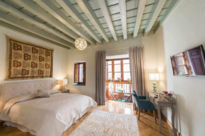 Luxe Carlos Cañal, Seville